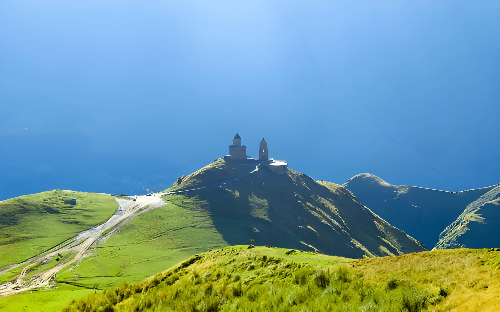 Kazbegi Full-Day Ananuri Fortress & Gergeti Monastery Tour - photo 4
