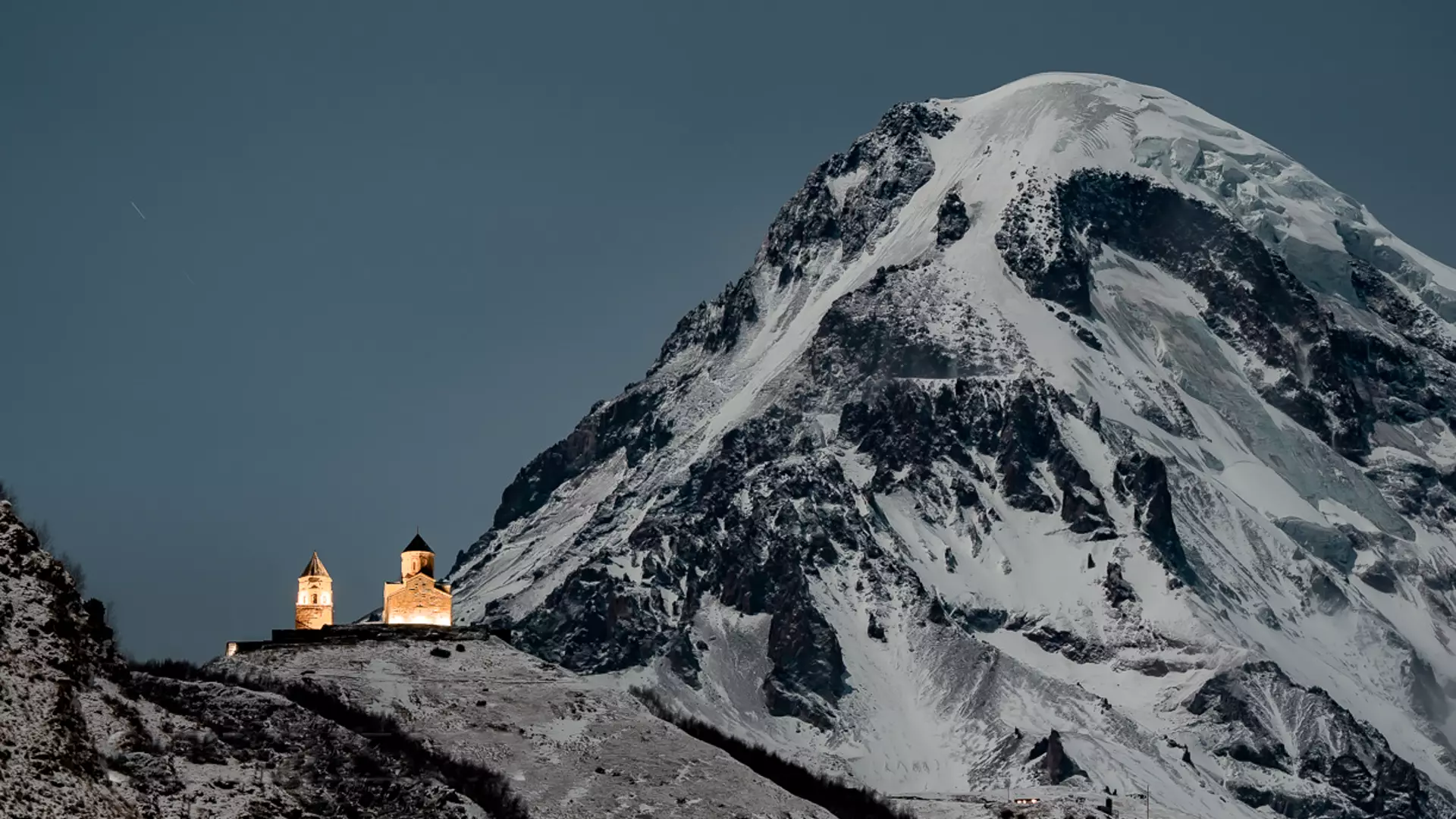Private Tour from Tbilisi to Kazbegi and Gudauri - photo 2